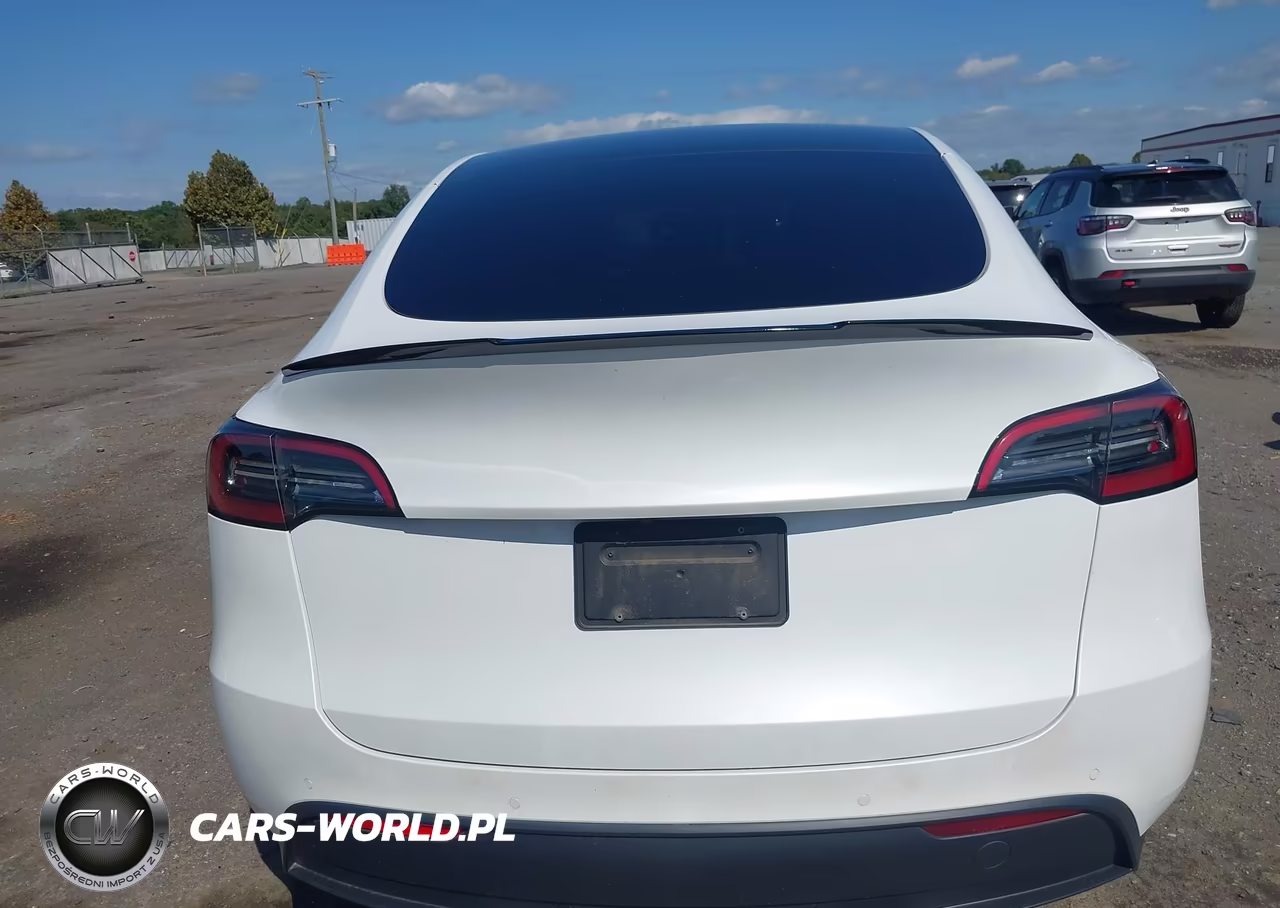 2021 Tesla Model Y Long Range Dual Motor All-Wheel Drive VIN:5YJYGDEE5MF179086 - 16