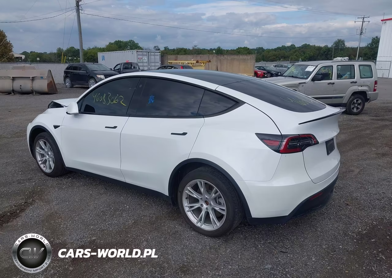 2021 Tesla Model Y Long Range Dual Motor All-Wheel Drive VIN:5YJYGDEE5MF179086 - 3