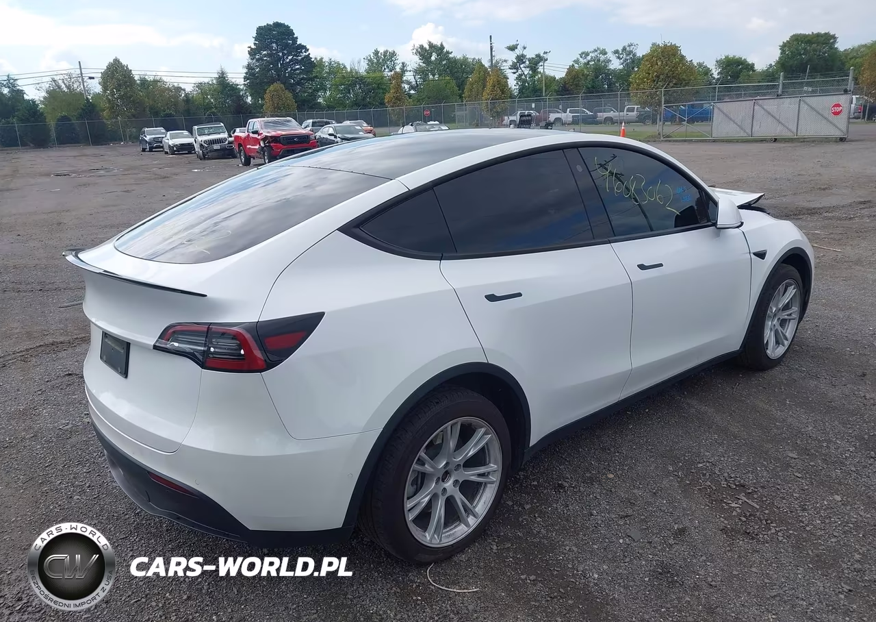 2021 Tesla Model Y Long Range Dual Motor All-Wheel Drive VIN:5YJYGDEE5MF179086 - 4