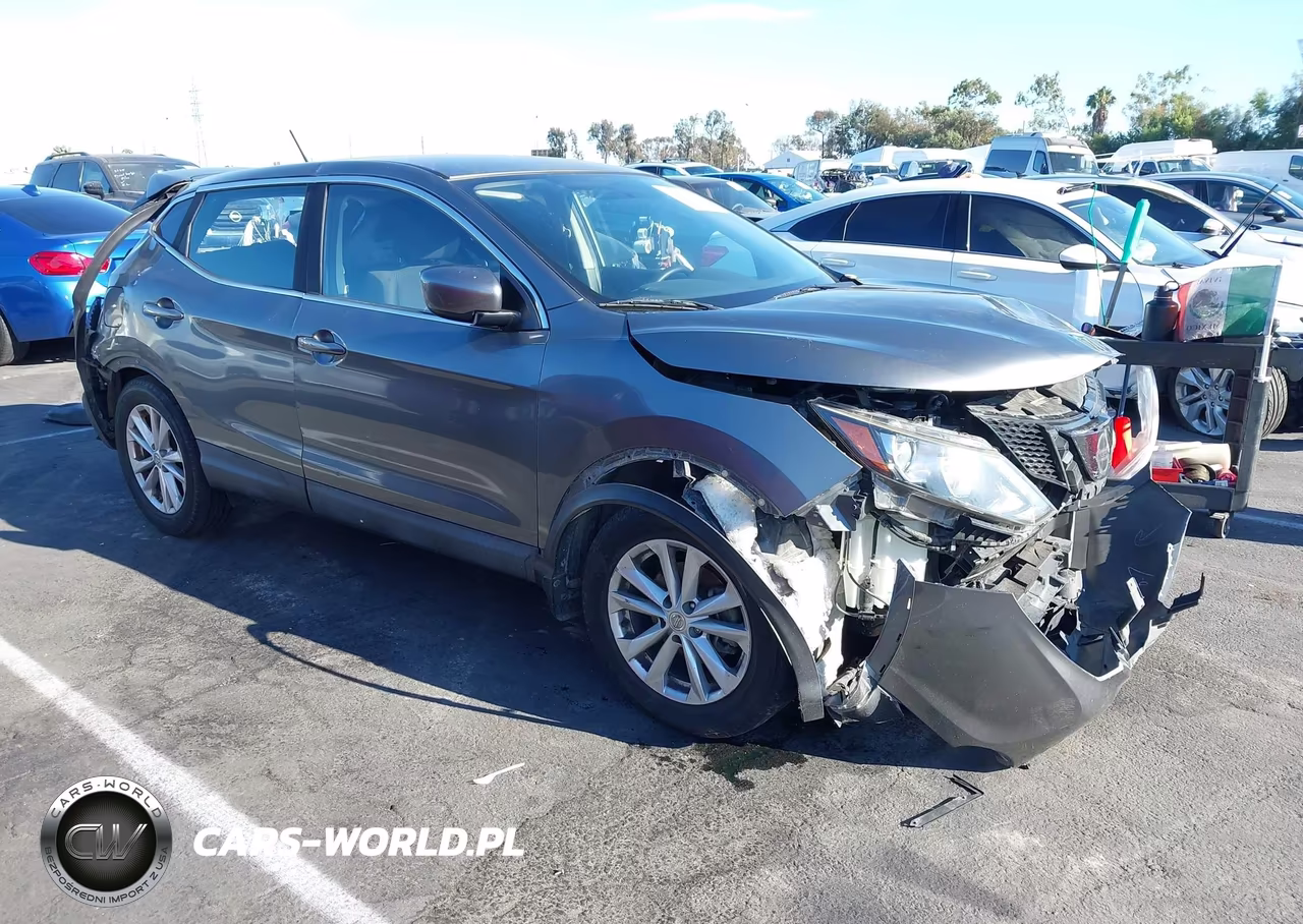 2018 Nissan Rogue Sport S