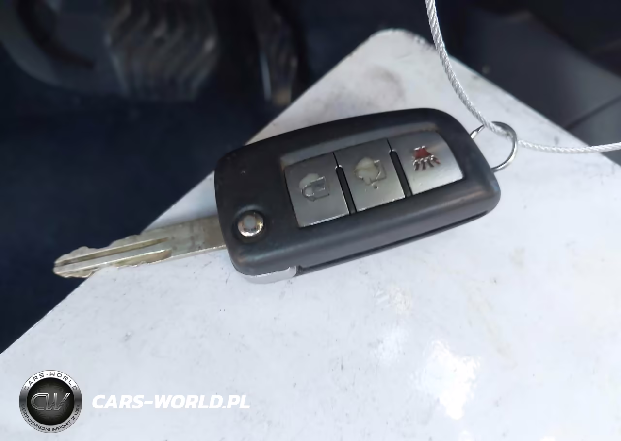 2018 Nissan Rogue Sport S VIN:JN1BJ1CP8JW192726 - 11