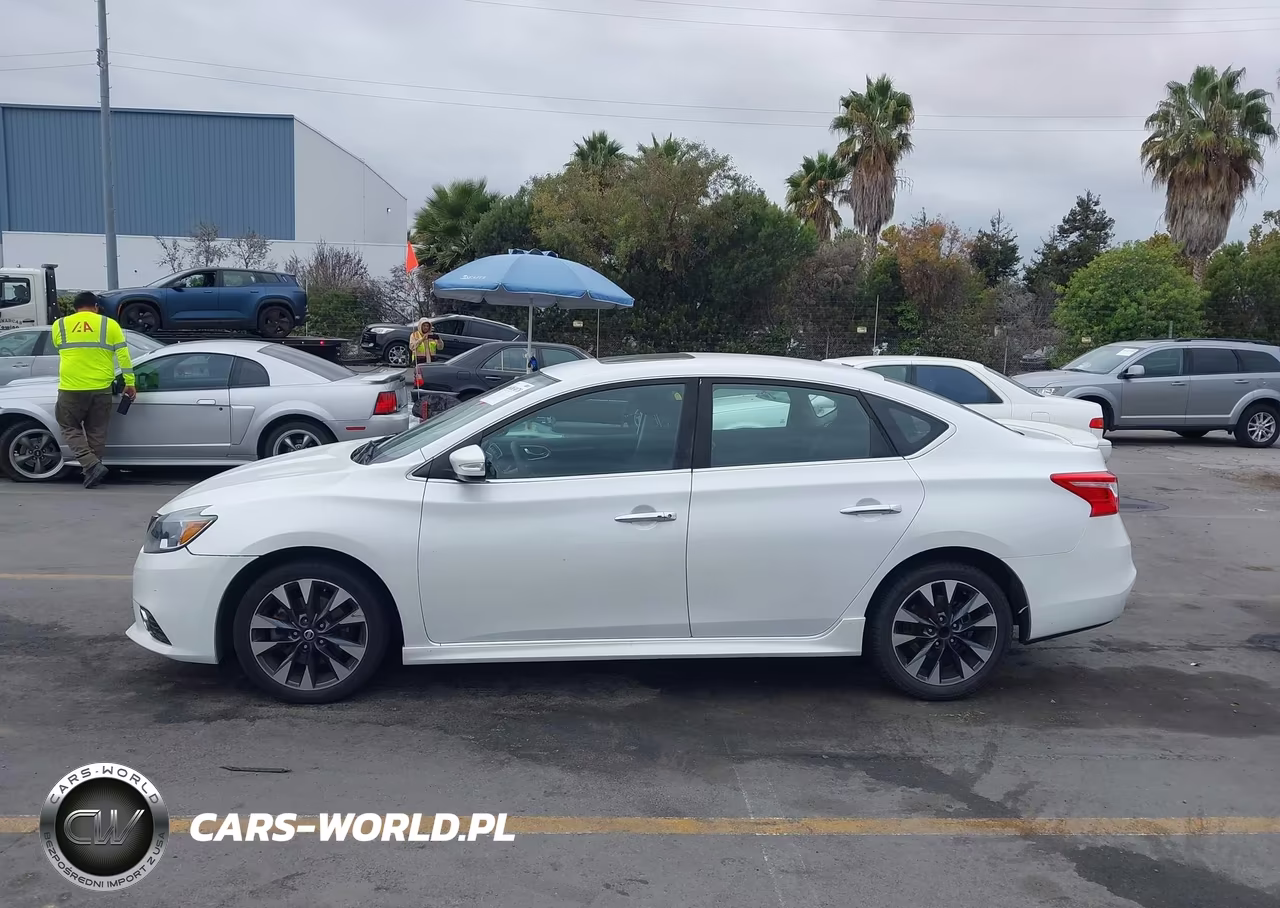 2017 Nissan Sentra Sr Turbo VIN:3N1CB7AP4HY350280 - 14
