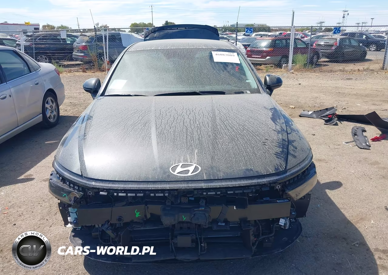 2026 Hyundai Sonata Hybrid Blue VIN:KMHL24JJ7TA172106 - 12
