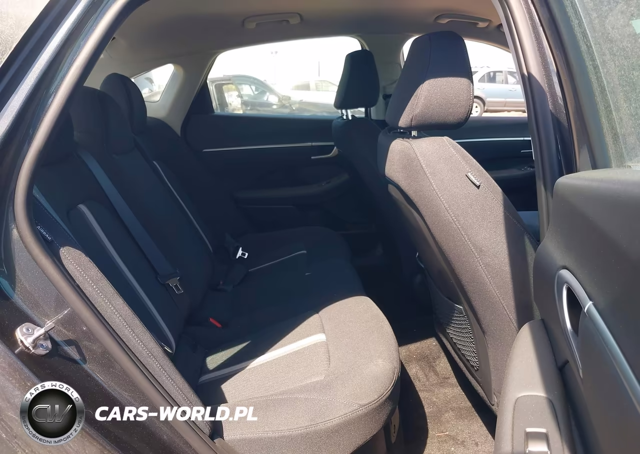 2026 Hyundai Sonata Hybrid Blue VIN:KMHL24JJ7TA172106 - 8