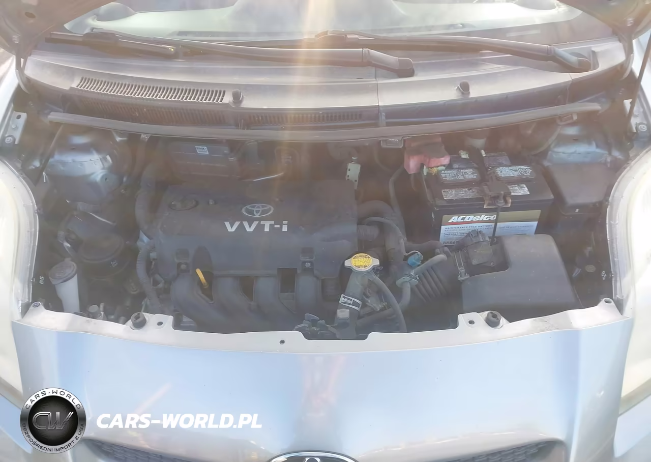 2010 Toyota Yaris VIN:JTDKT4K34A5307920 - 10