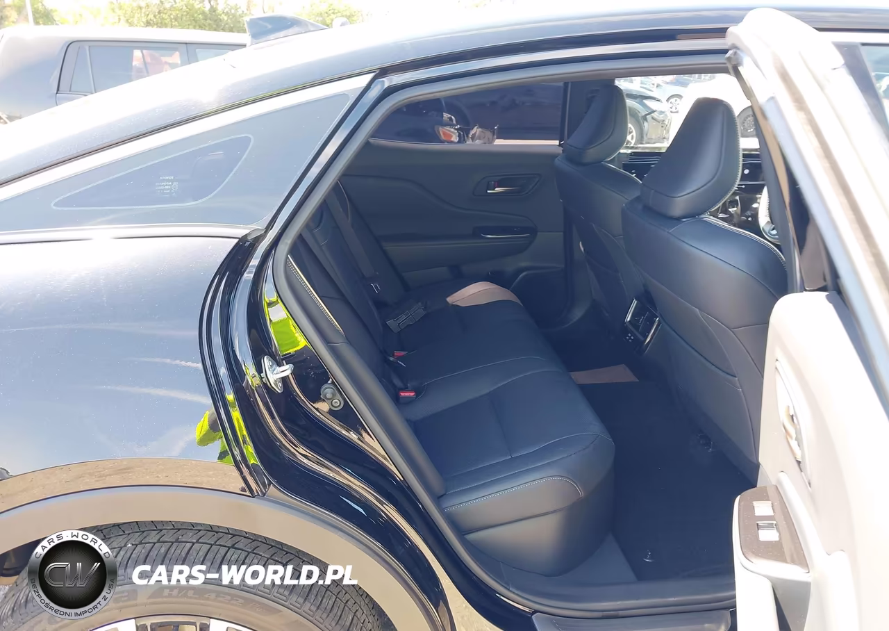 2025 Toyota Crown Xle VIN:JTDAAAAF6S3037534 - 8