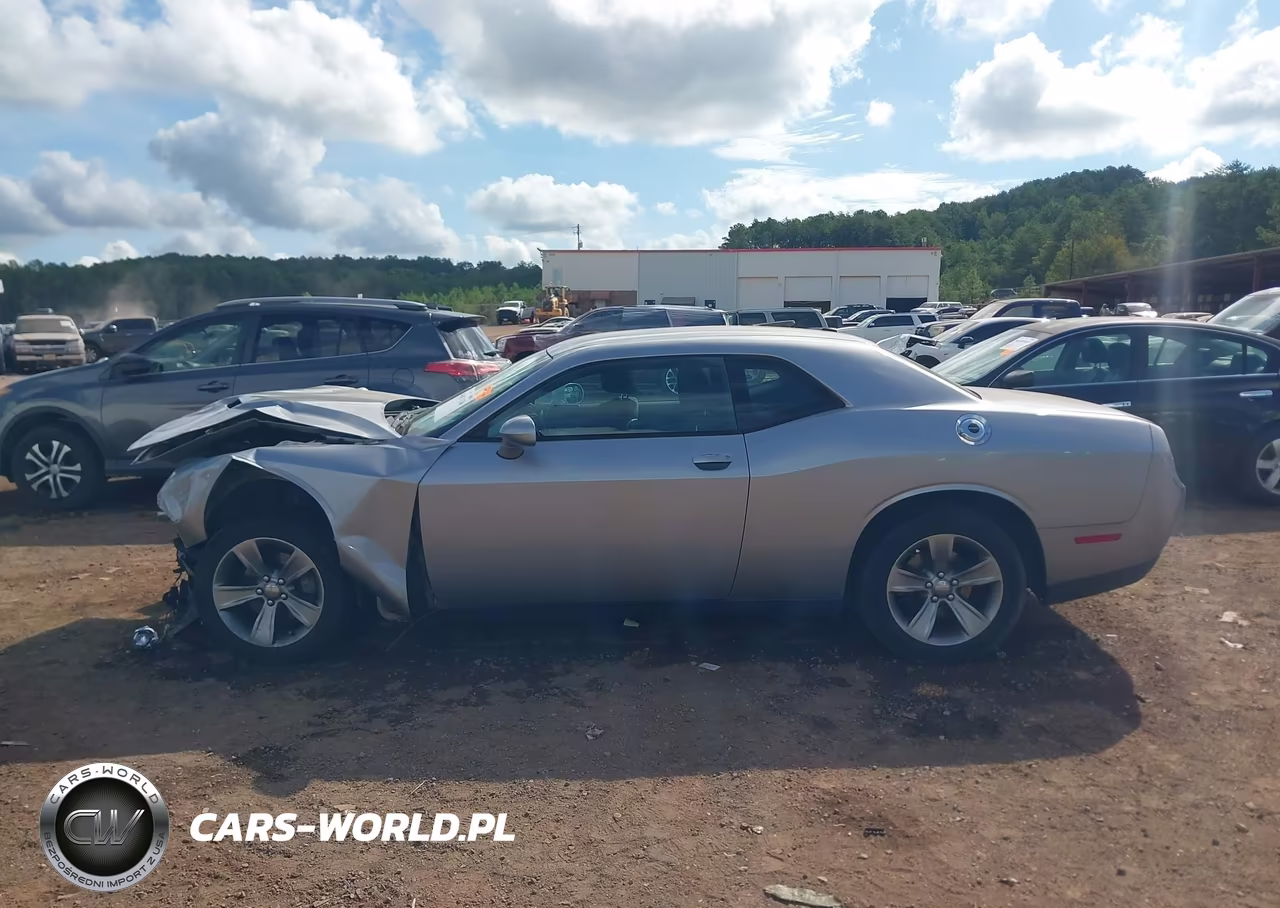 2015 Dodge Challenger Sxt VIN:2C3CDZAG8FH712542 - 15