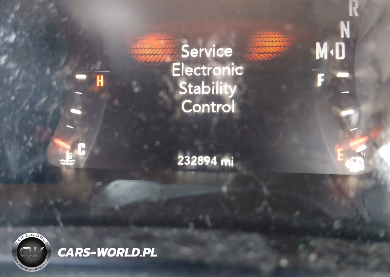 2015 Dodge Challenger Sxt VIN:2C3CDZAG8FH712542 - 16