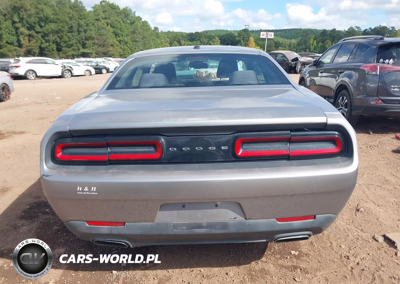 2015 Dodge Challenger Sxt VIN:2C3CDZAG8FH712542 - 17