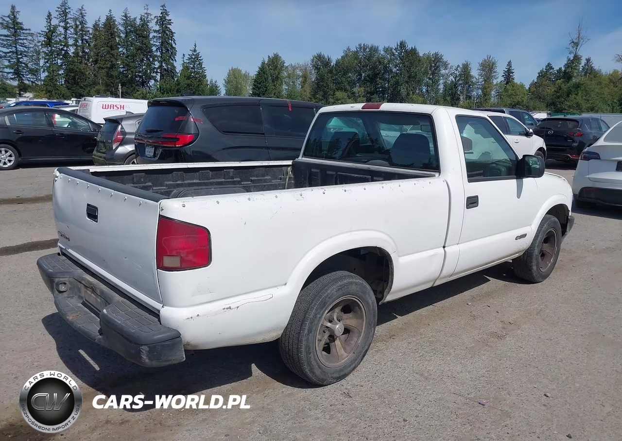 2001 Chevrolet S-10 VIN:1GCCS145418235894 - 4