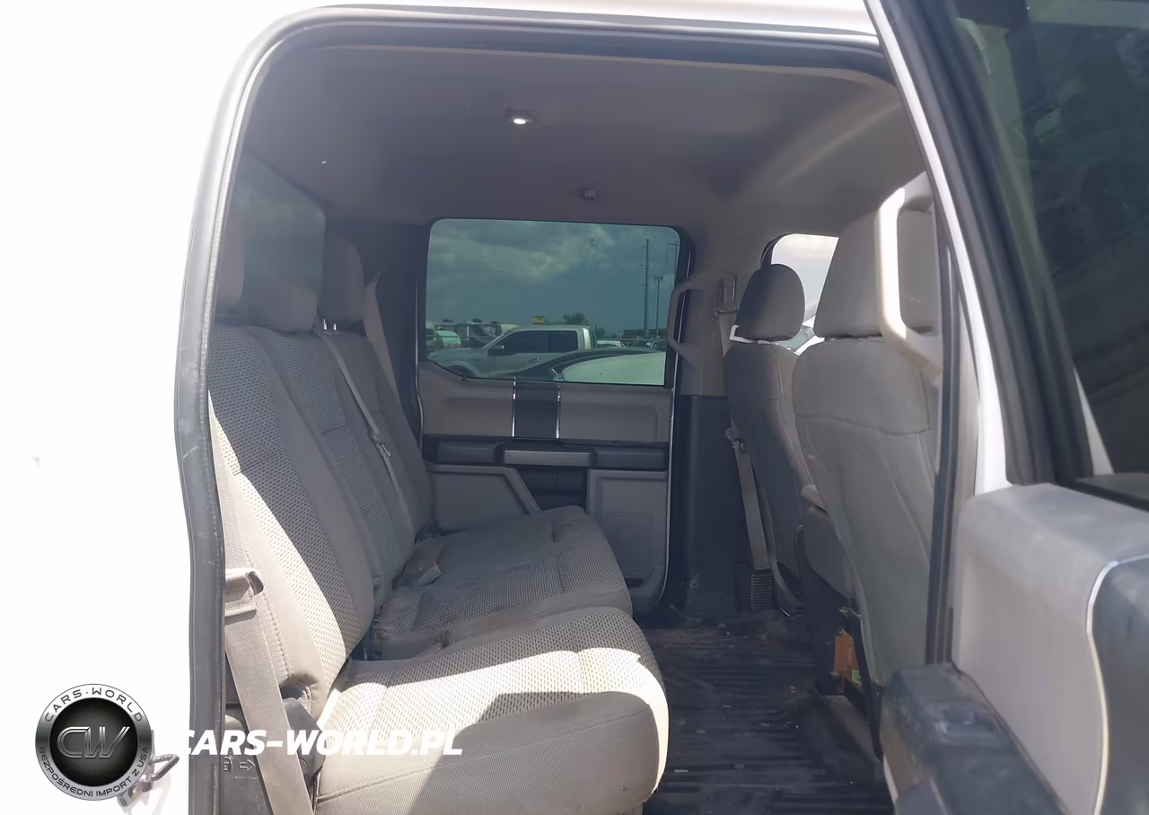 2018 Ford F-350 Xlt VIN:1FT7W3BT2JEC48065 - 8