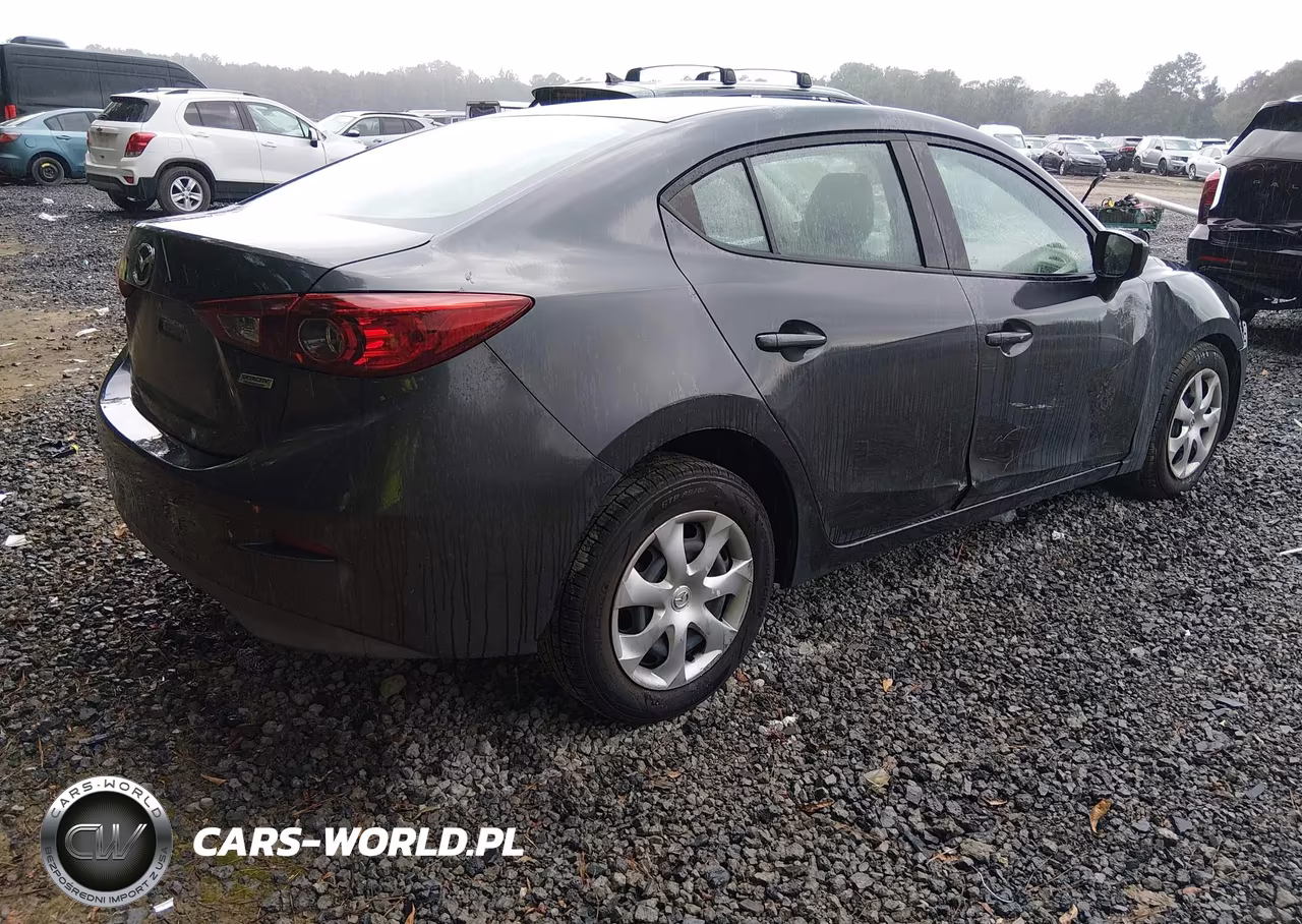 2015 Mazda Mazda3 I Sport VIN:3MZBM1U75FM229397 - 4