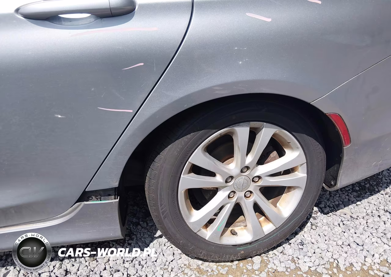 2015 Chrysler 200 Limited VIN:1C3CCCAB5FN570372 - 6