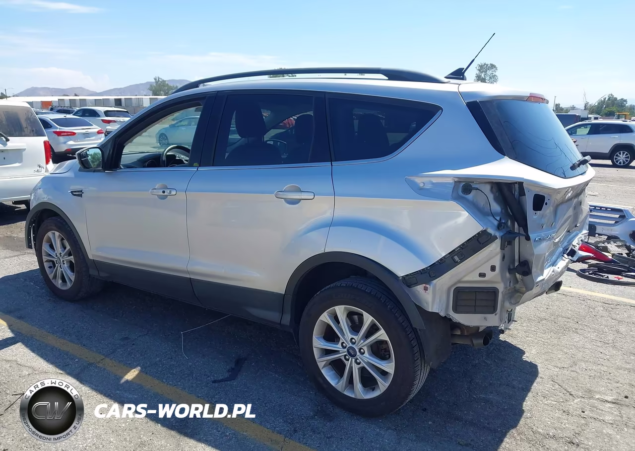 2019 Ford Escape Sel VIN:1FMCU0HDXKUC31438 - 3