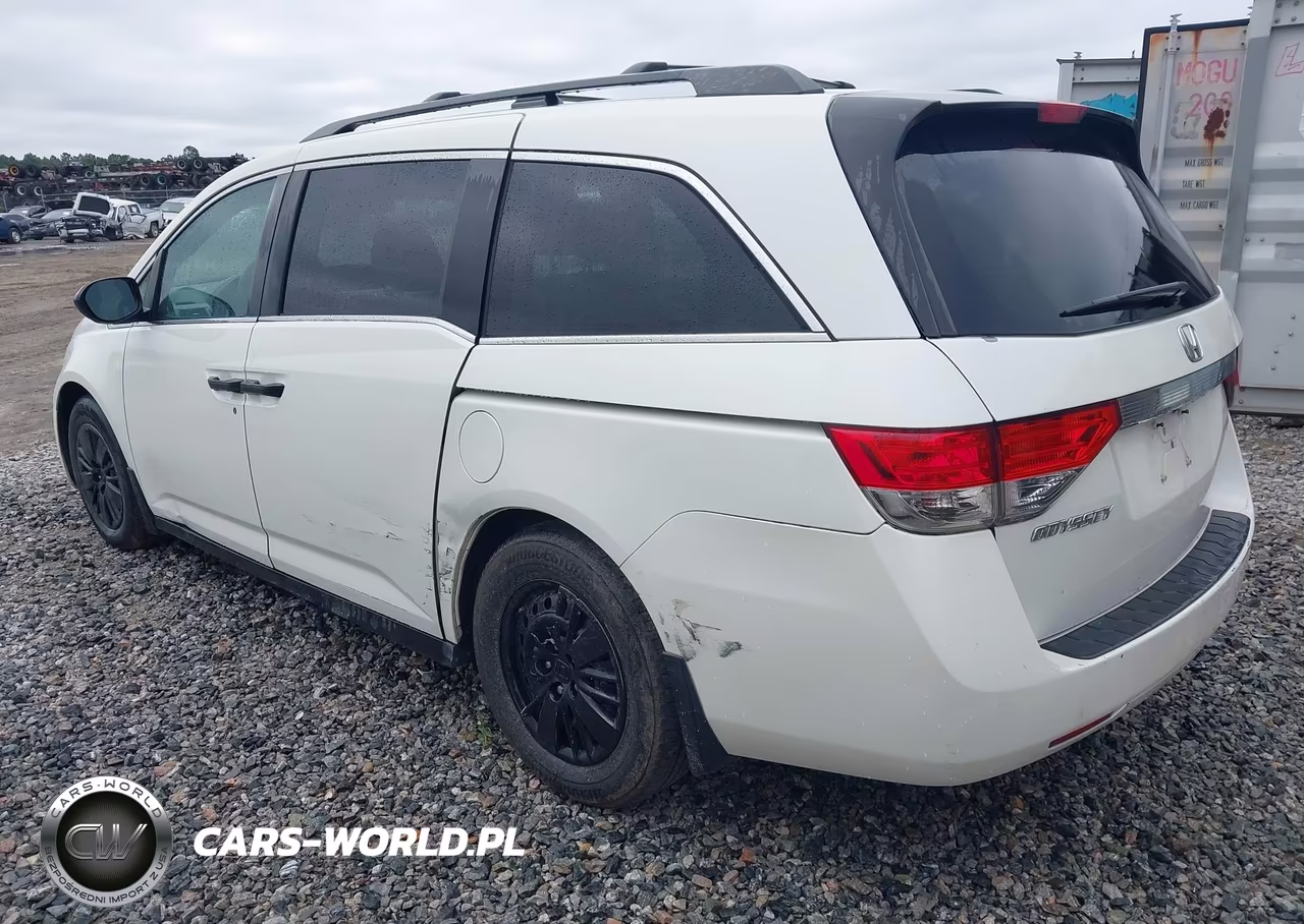 2015 Honda Odyssey Lx VIN:5FNRL5H22FB018950 - 3