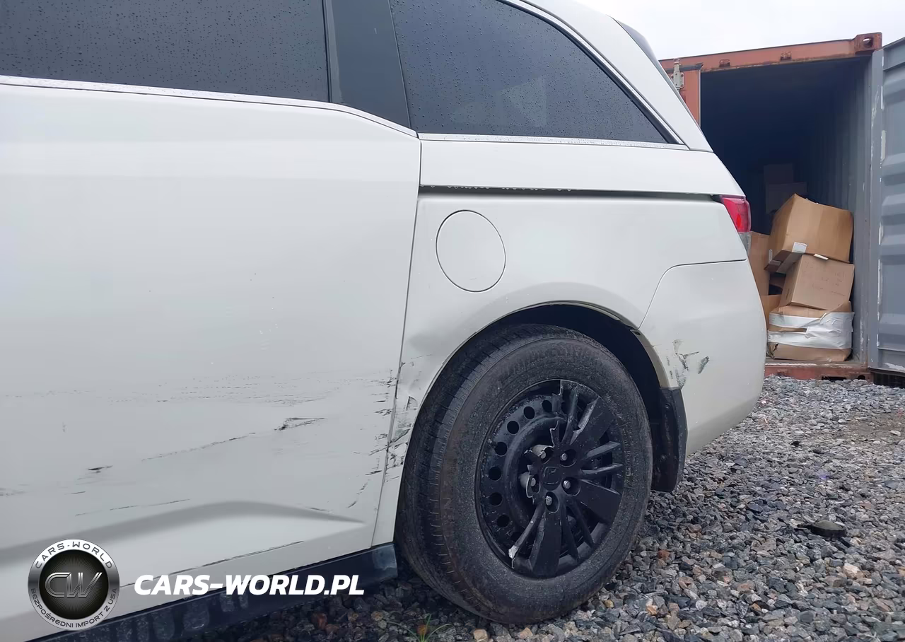 2015 Honda Odyssey Lx VIN:5FNRL5H22FB018950 - 6