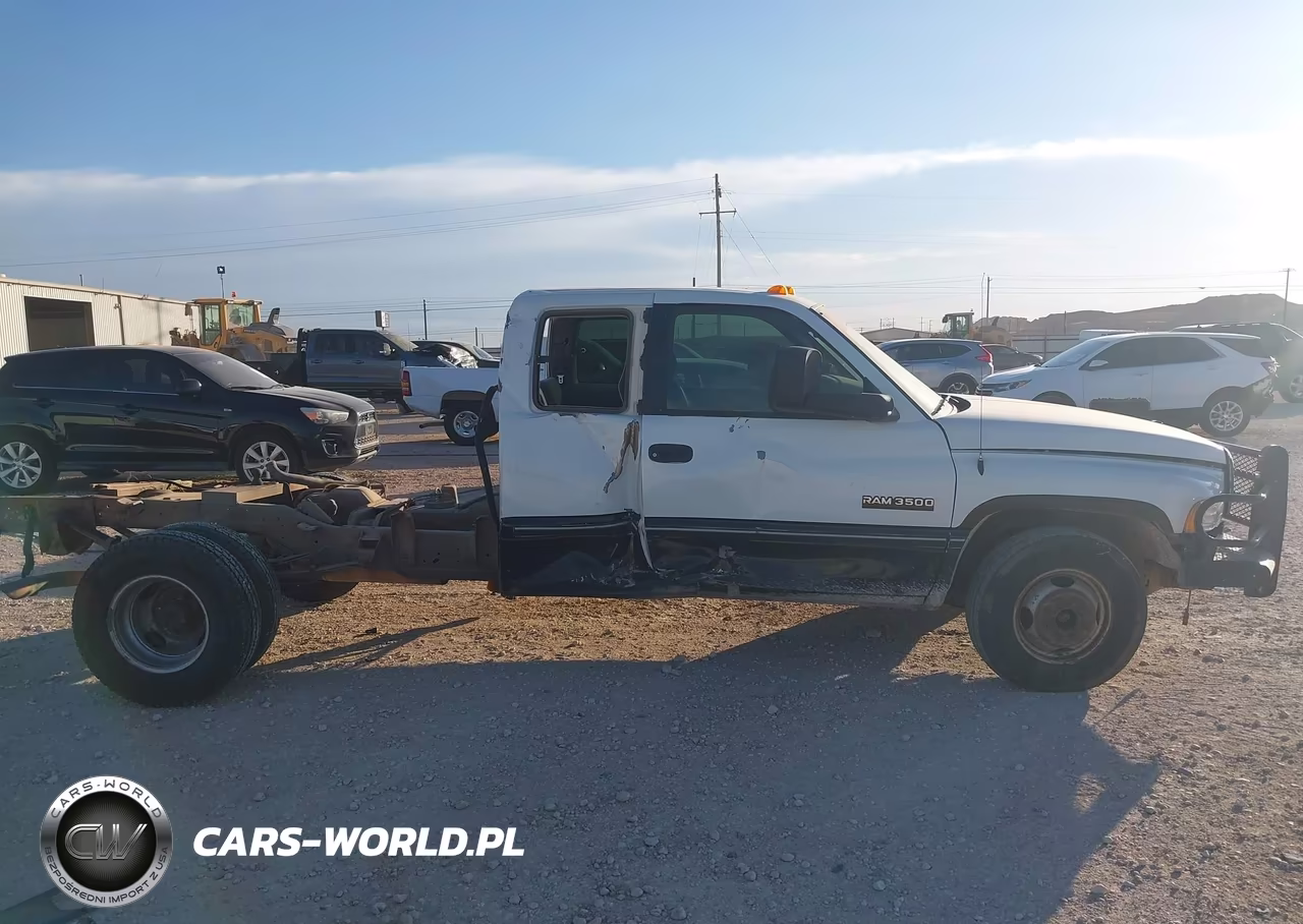 1996 Dodge Ram 3500 VIN:3B7MC33C5TM186880 - 13