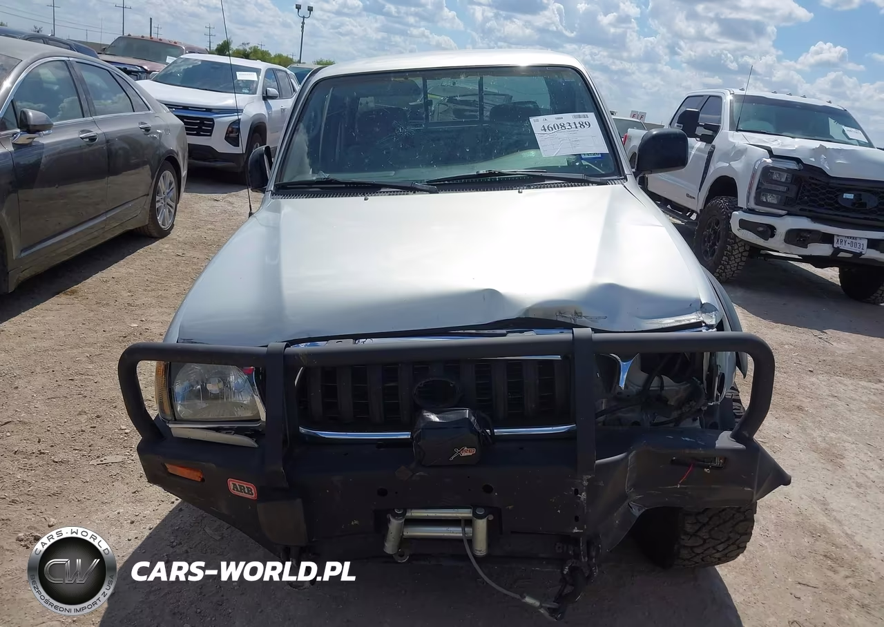 2002 Toyota Tacoma Base V6 VIN:5TEWN72N62Z134348 - 13