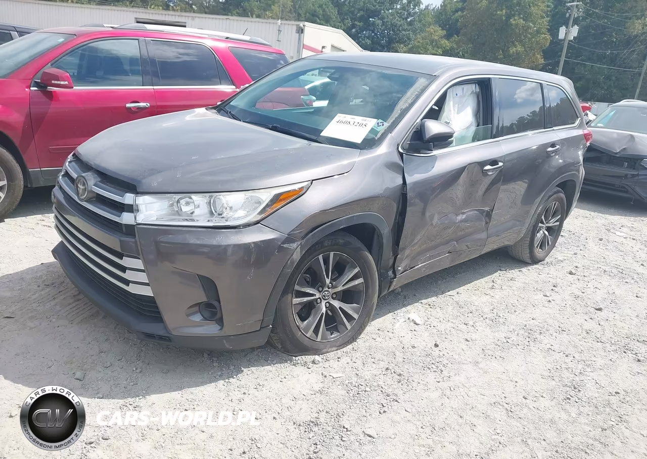 2017 Toyota Highlander Le VIN:5TDZARFH1HS029179 - 2