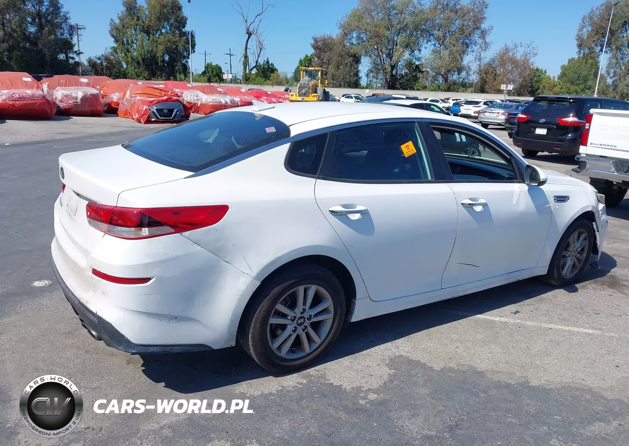 2019 Kia Optima Lx VIN:5XXGT4L39KG333849 - 4