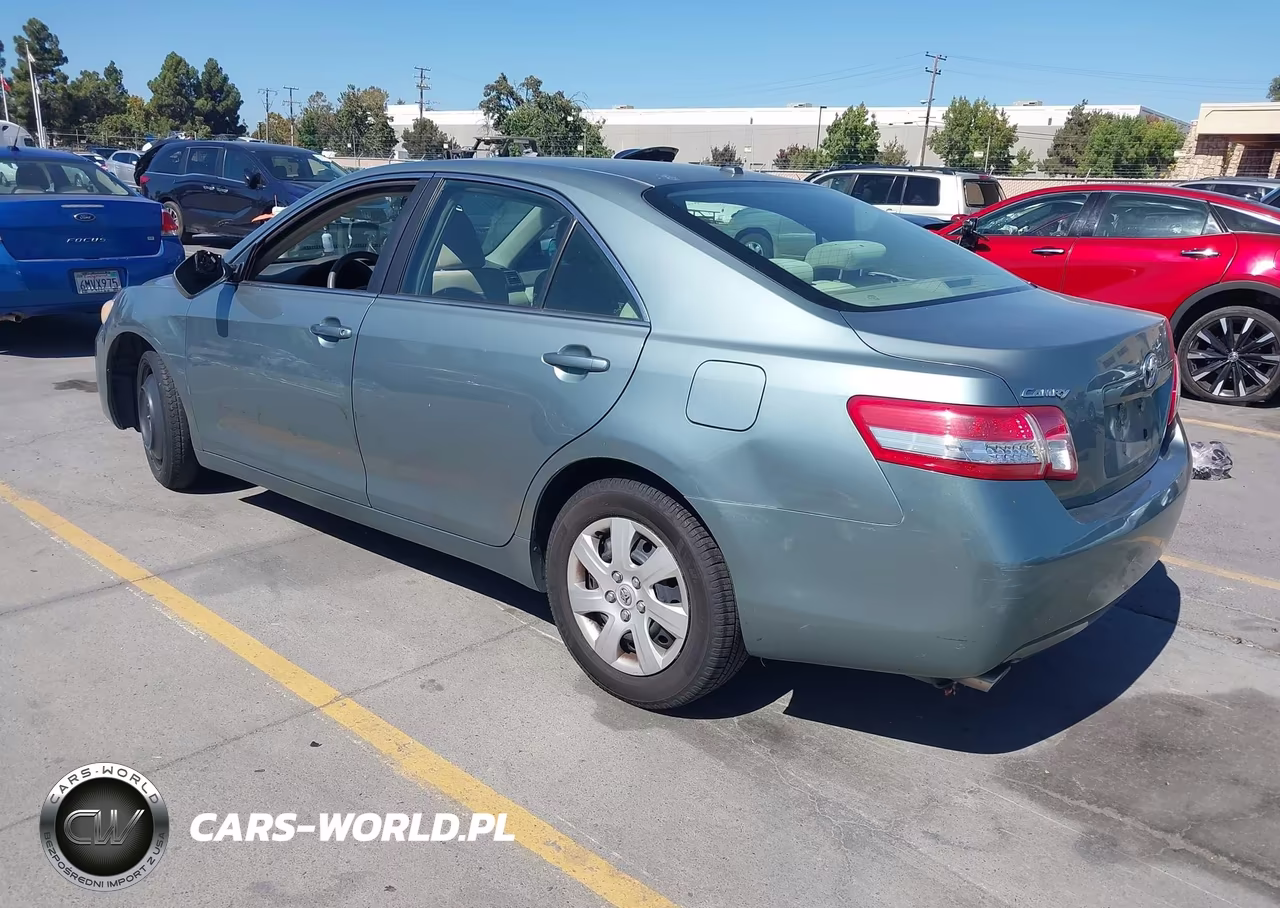 2010 Toyota Camry Le V6 VIN:4T1BK3EK8AU609440 - 3