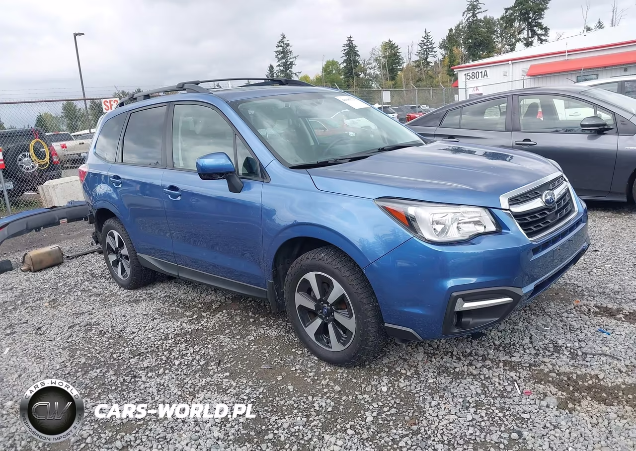 2018 Subaru Forester 2.5I Premium VIN:JF2SJAGC7JH499038 - 1