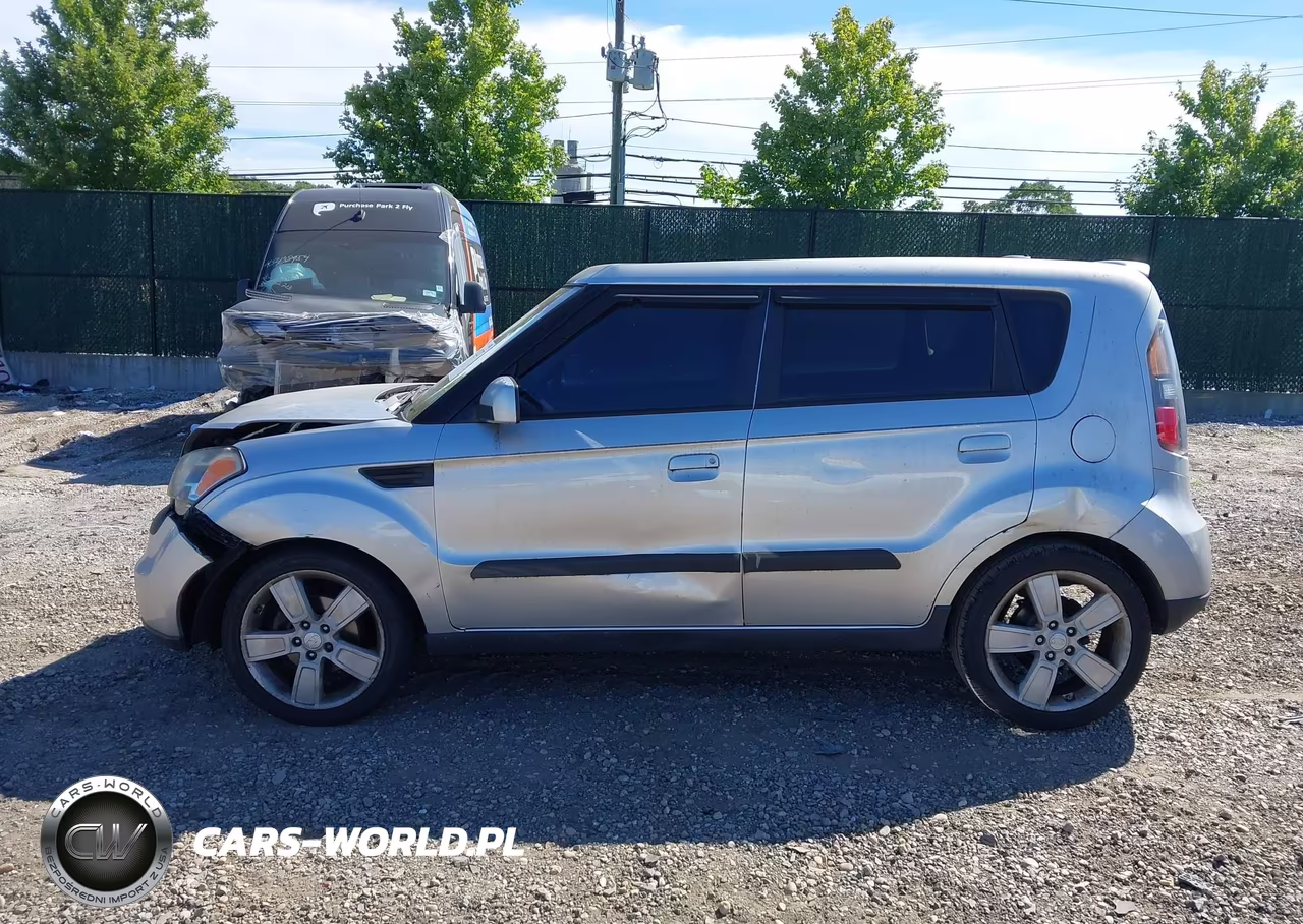 2010 Kia Soul Sport VIN:KNDJT2A23A7050620 - 14