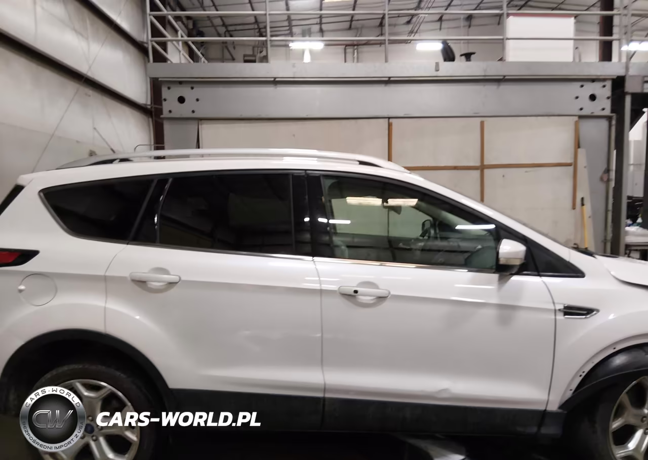 2019 Ford Escape Titanium VIN:1FMCU9J98KUA19549 - 13