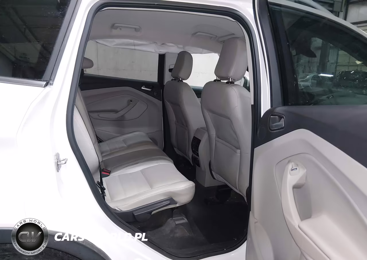 2019 Ford Escape Titanium VIN:1FMCU9J98KUA19549 - 8