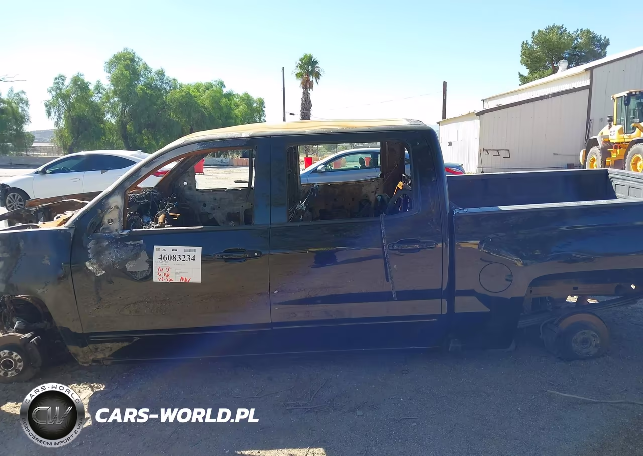 2017 Chevrolet Silverado 1500 2Lt VIN:3GCUKREC9HG313459 - 13