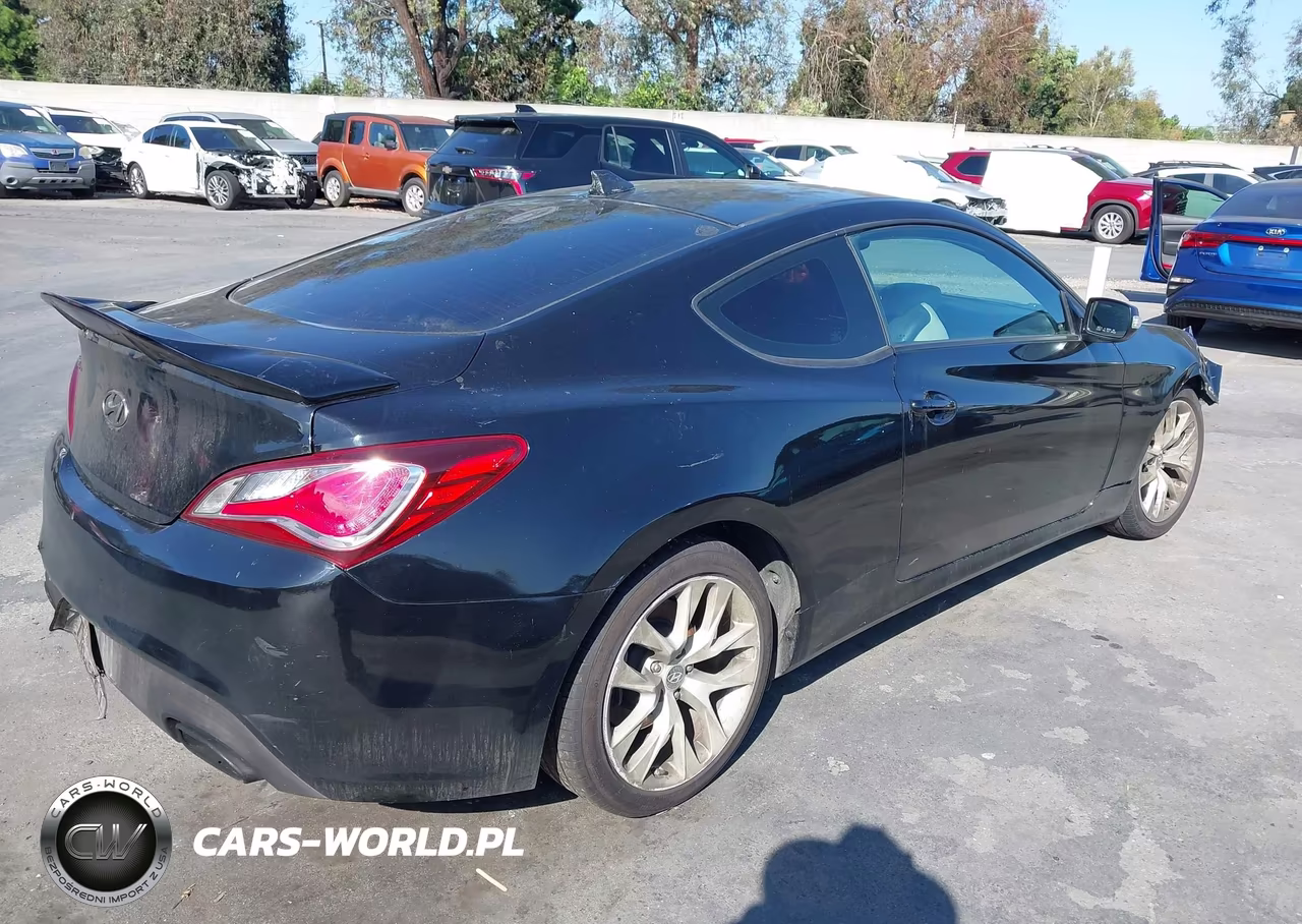 2016 Hyundai Genesis 3.8 Base VIN:KMHHT6KJ7GU136126 - 4
