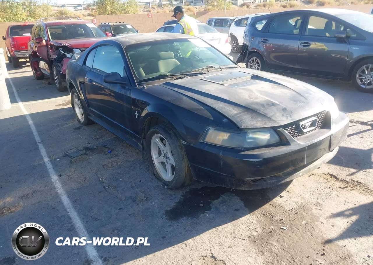 2000 Ford Mustang
