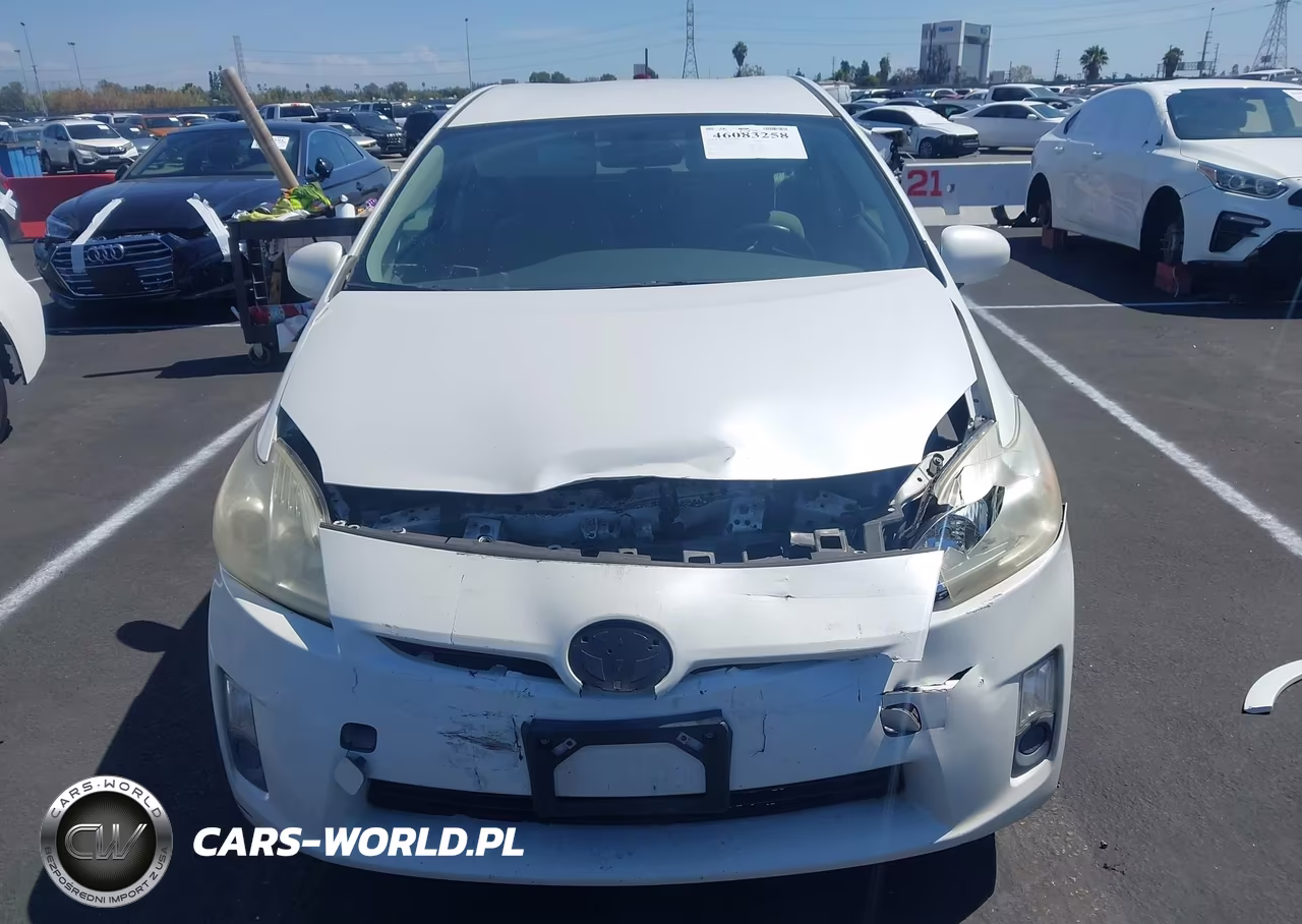 2011 Toyota Prius Two VIN:JTDKN3DU9B0322275 - 12