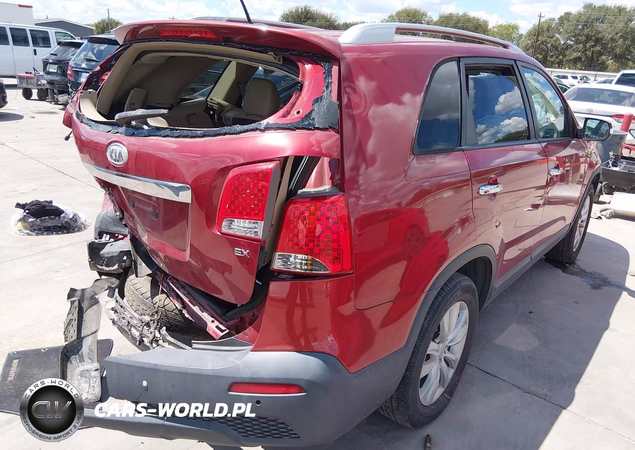 2011 Kia Sorento Ex VIN:5XYKU3A12BG010239 - 4