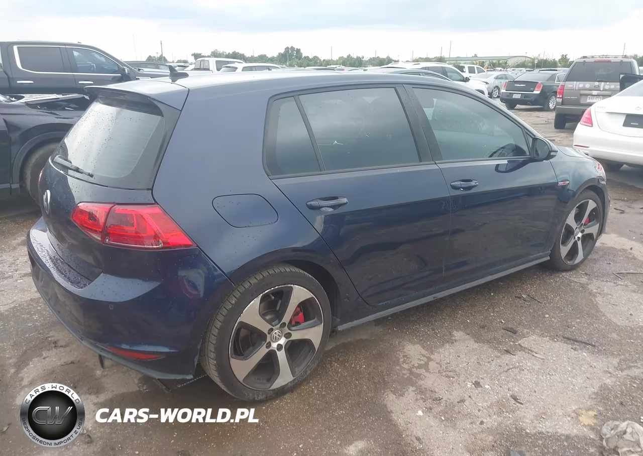 2015 Volkswagen Golf Gti 2.0T Se W-Performance Package 4-Door VIN:3VW447AUXFM097937 - 4