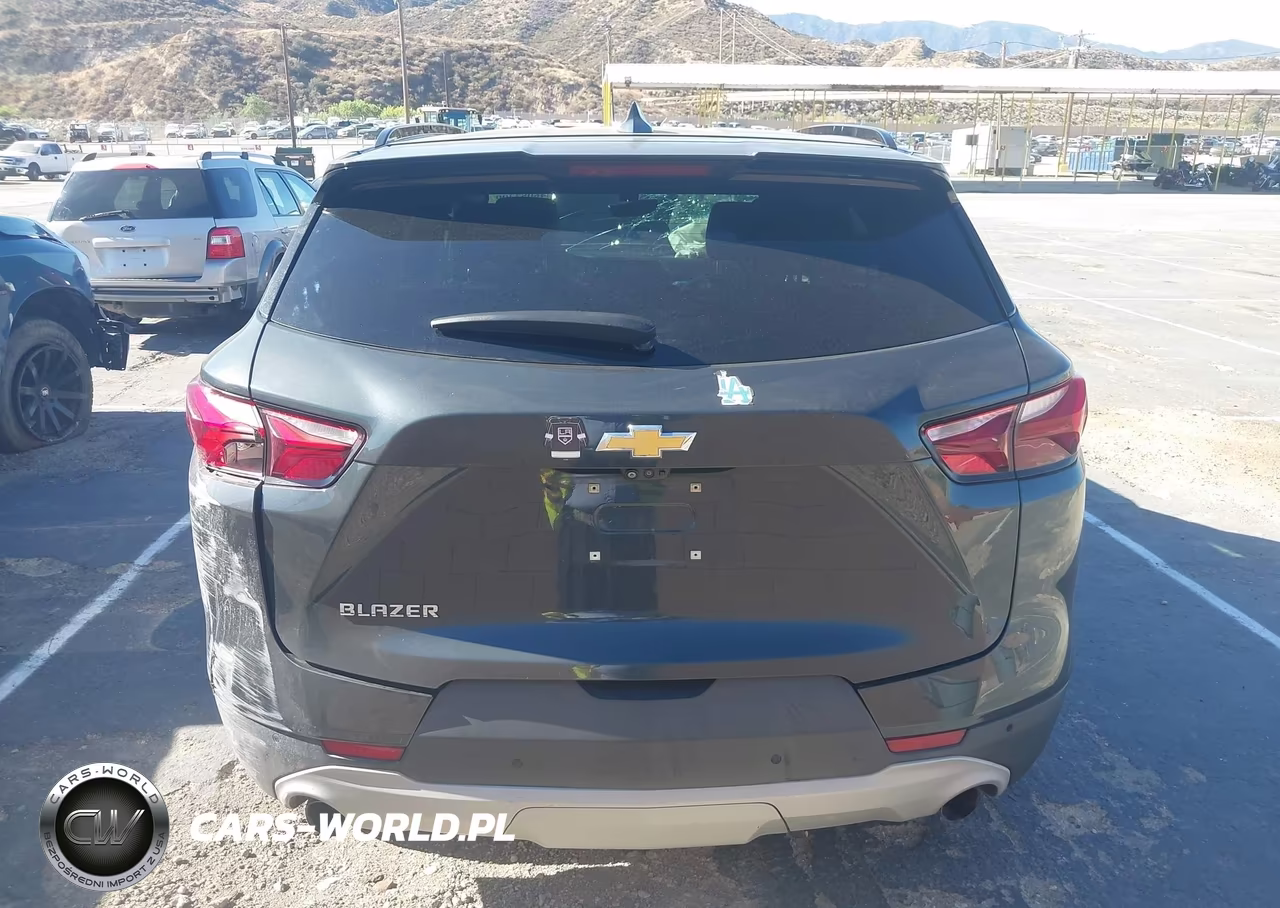 2019 Chevrolet Blazer VIN:3GNKBDRS6KS604251 - 16