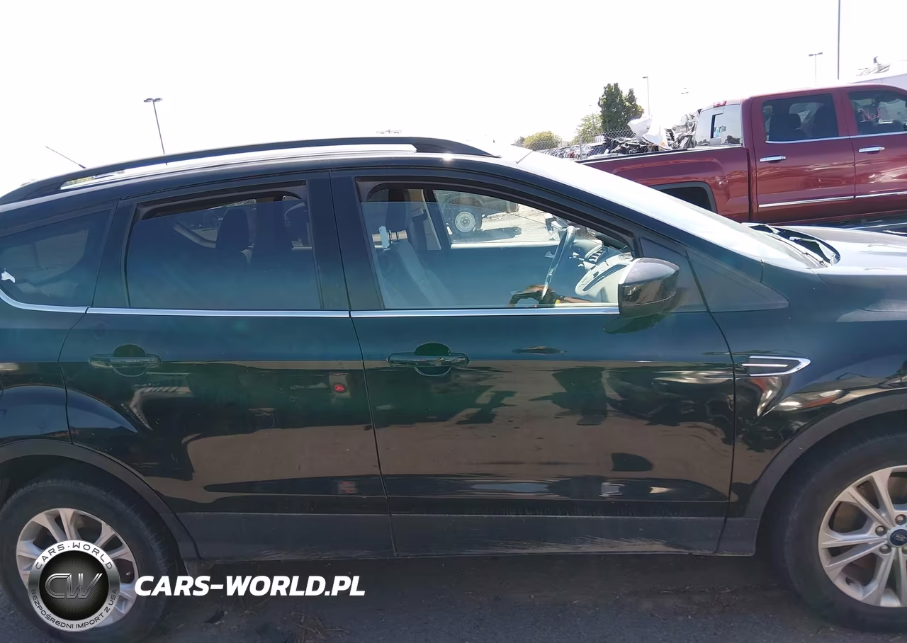 2018 Ford Escape Se VIN:1FMCU9GD8JUD59567 - 13