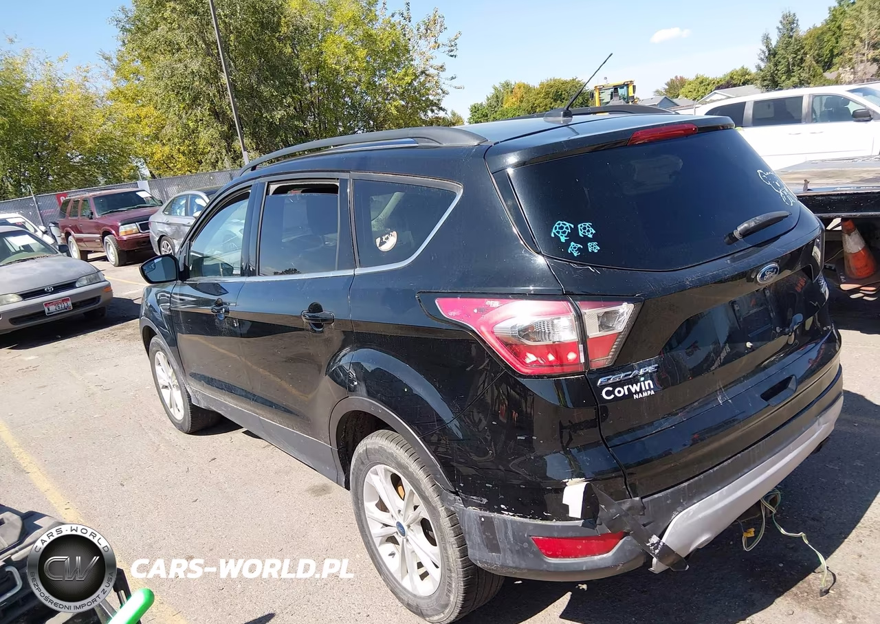 2018 Ford Escape Se VIN:1FMCU9GD8JUD59567 - 3