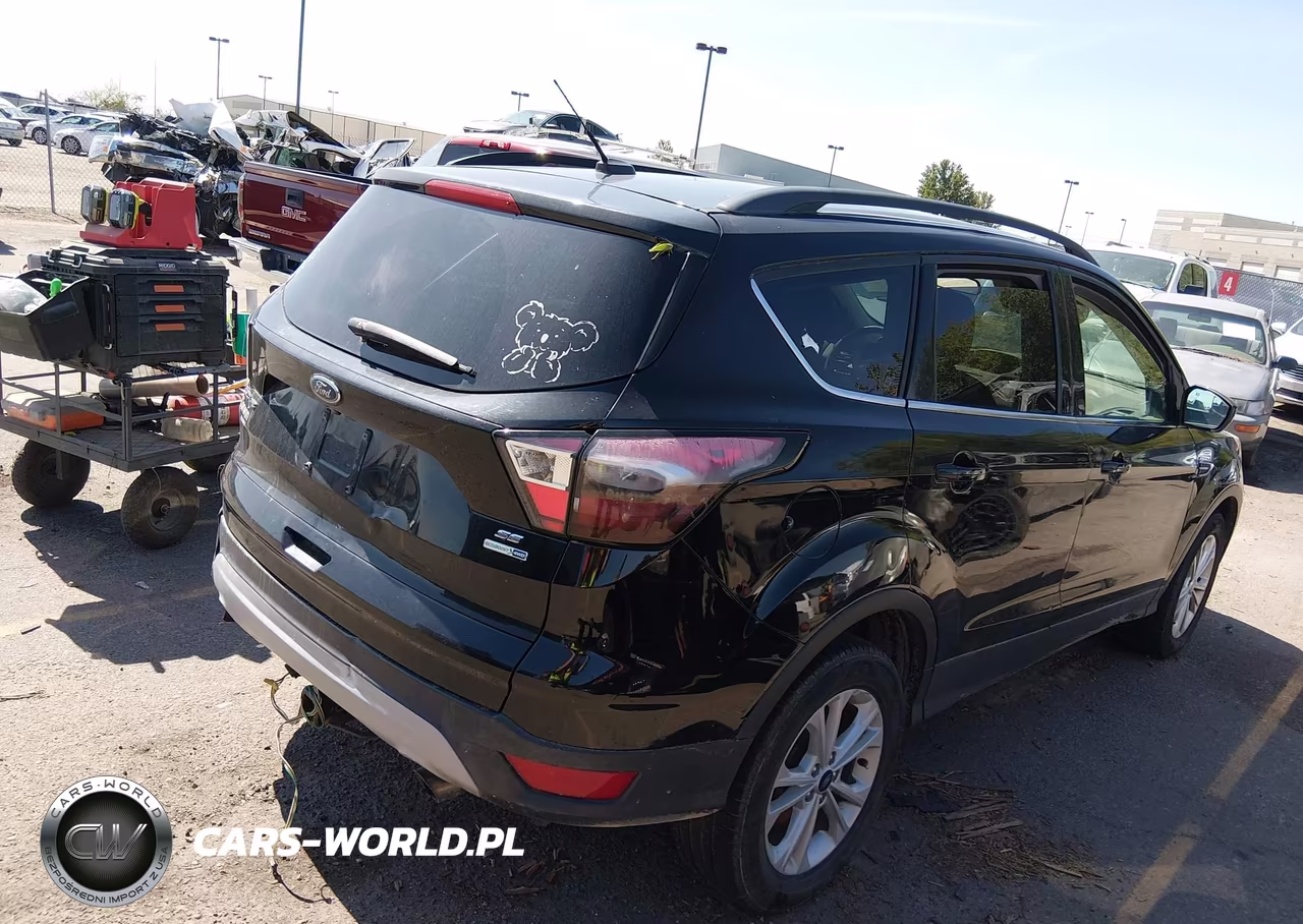 2018 Ford Escape Se VIN:1FMCU9GD8JUD59567 - 4