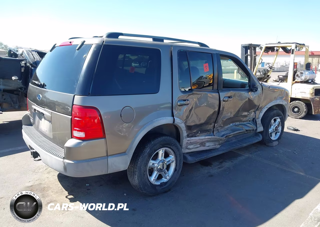 2002 Ford Explorer Xlt VIN:1FMZU73W12UD59353 - 4