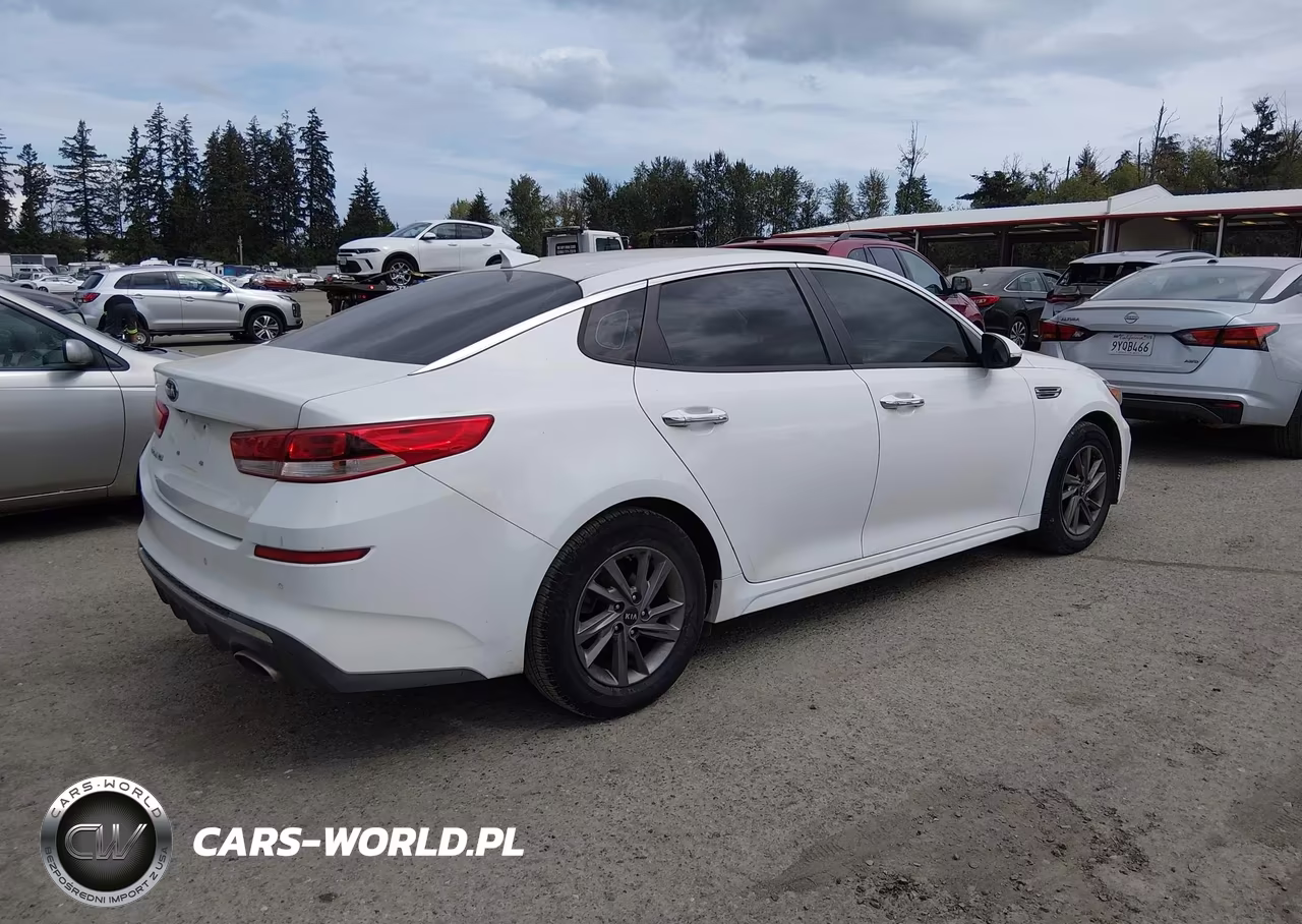 2020 Kia Optima Lx VIN:5XXGT4L33LG394194 - 4
