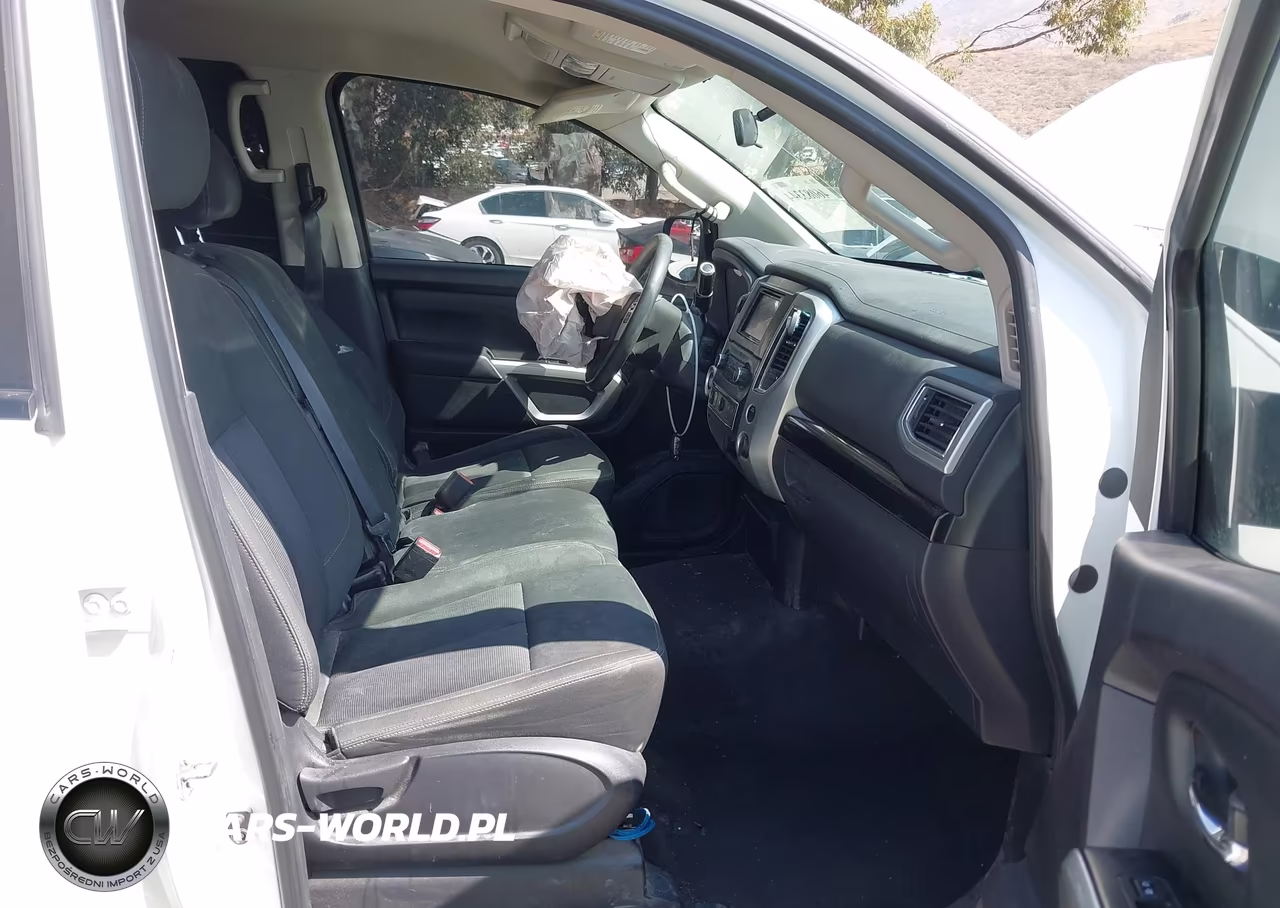 2017 Nissan Titan Sv VIN:1N6AA1EK6HN529191 - 5