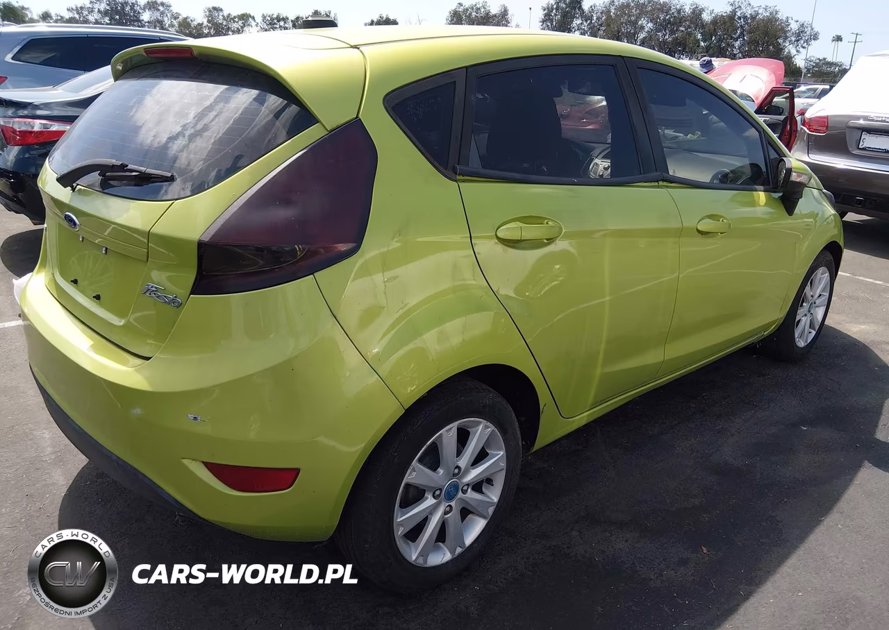 2013 Ford Fiesta Se VIN:3FADP4EJ9DM153751 - 4
