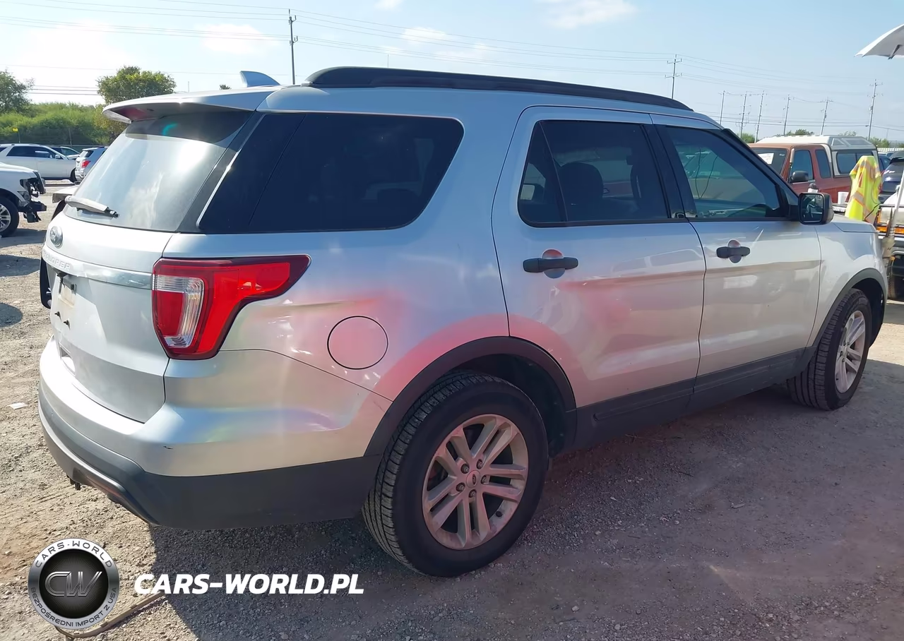 2017 Ford Explorer VIN:1FM5K7B88HGE22530 - 4