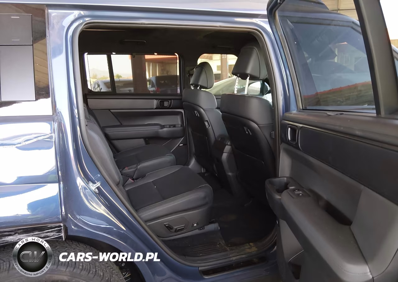 2026 Hyundai Santa Fe Hybrid Calligraphy VIN:5NMP5DG1XTH122875 - 8