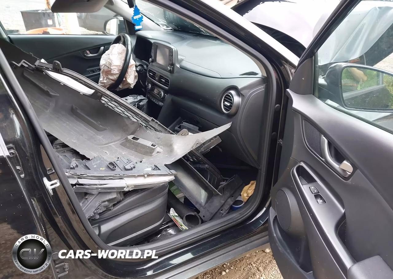 2020 Hyundai Kona Limited VIN:KM8K3CA58LU444196 - 5