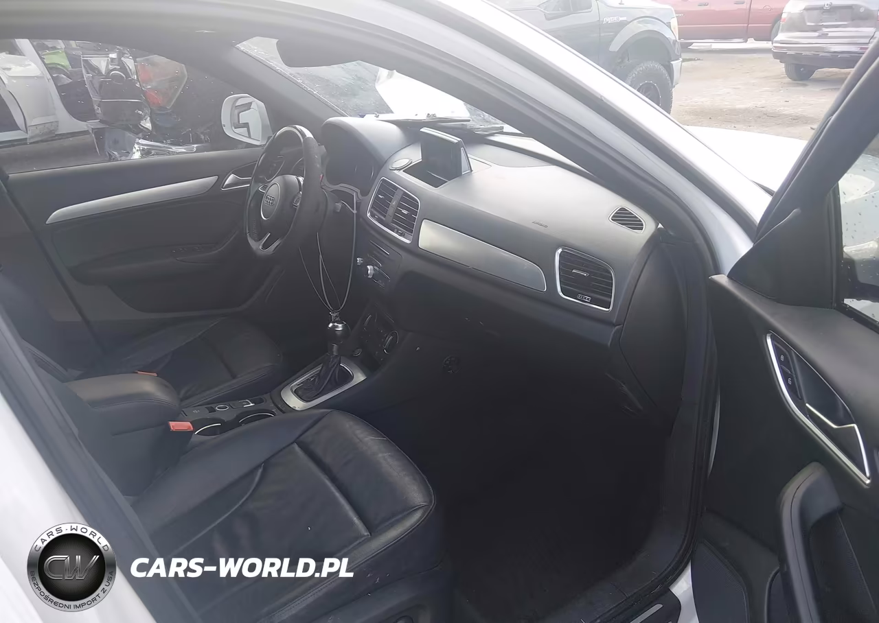 2018 Audi Q3 2.0T Premium-2.0T Sport Premium VIN:WA1BCCFS5JR003770 - 5