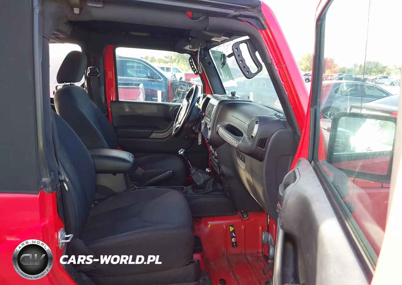 2016 Jeep Wrangler Sport VIN:1C4AJWAG3GL140665 - 5