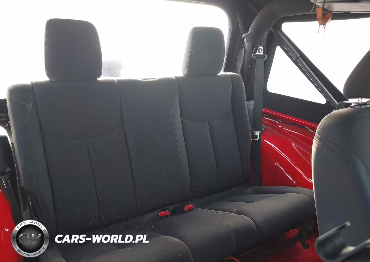 2016 Jeep Wrangler Sport VIN:1C4AJWAG3GL140665 - 8