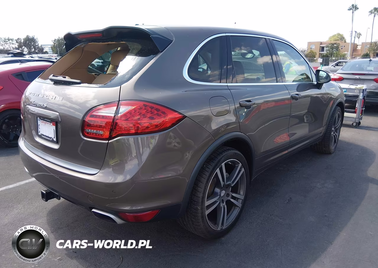 2011 Porsche Cayenne S VIN:WP1AB2A24BLA43041 - 4